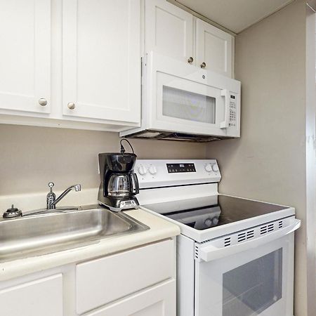 Camelot By The Sea - Oceana Resorts Vacation Rentals Myrtle Beach Exterior foto